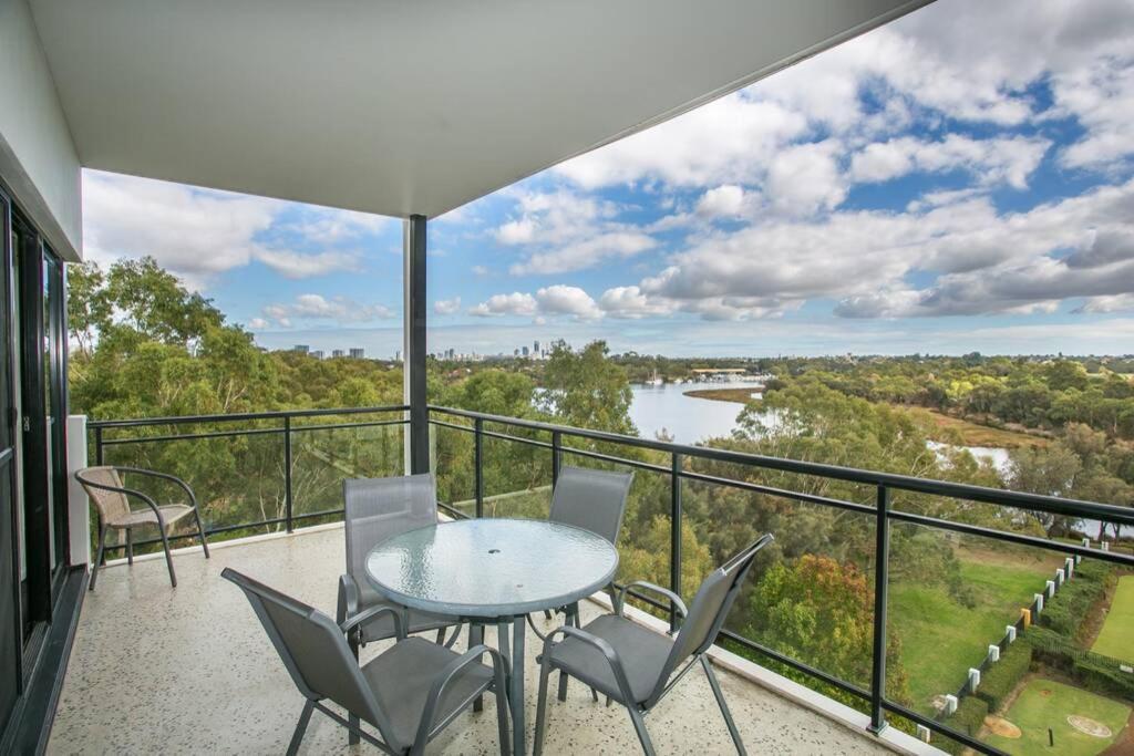 Perth Ascot Sub Penthouse Spectacular 240 Degree River And City Views , ภายนอก รูปภาพ